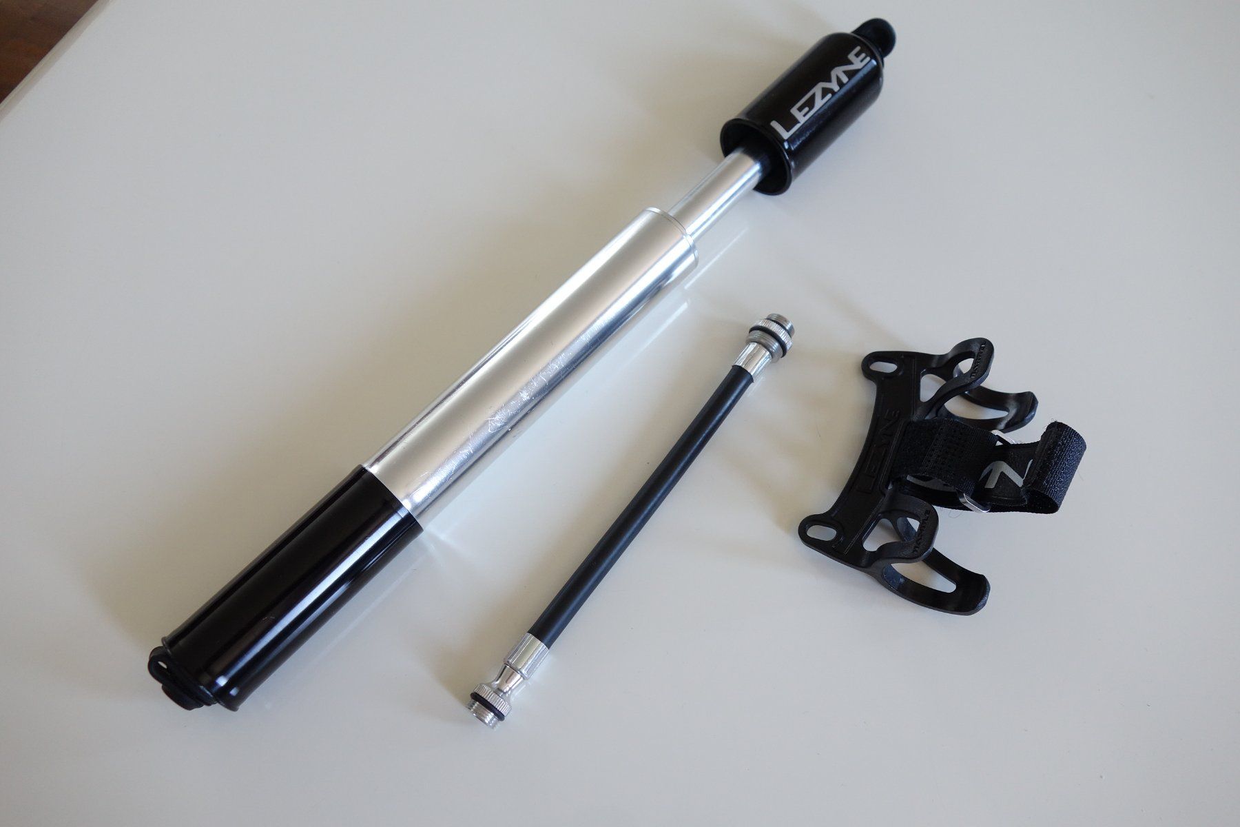 Lezyne Pumpen: Lezyne Velopumpe – Gebraucht aus St. Gallen von 8201 2