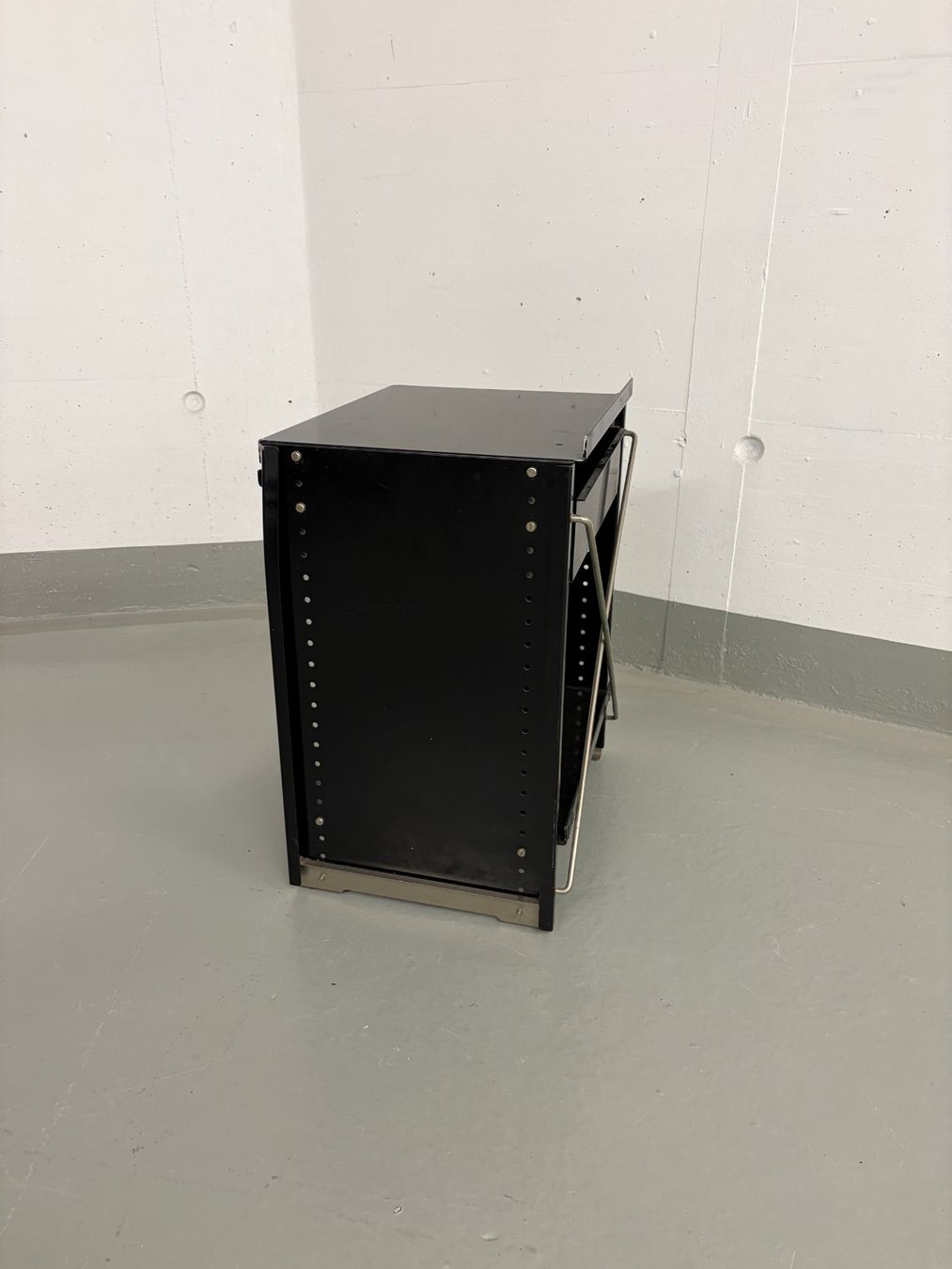 Lehni Tables de nuit: Lehni Eigendesign, 2 Kult-Nachttische – D'occasion à Zürich par less_more 3