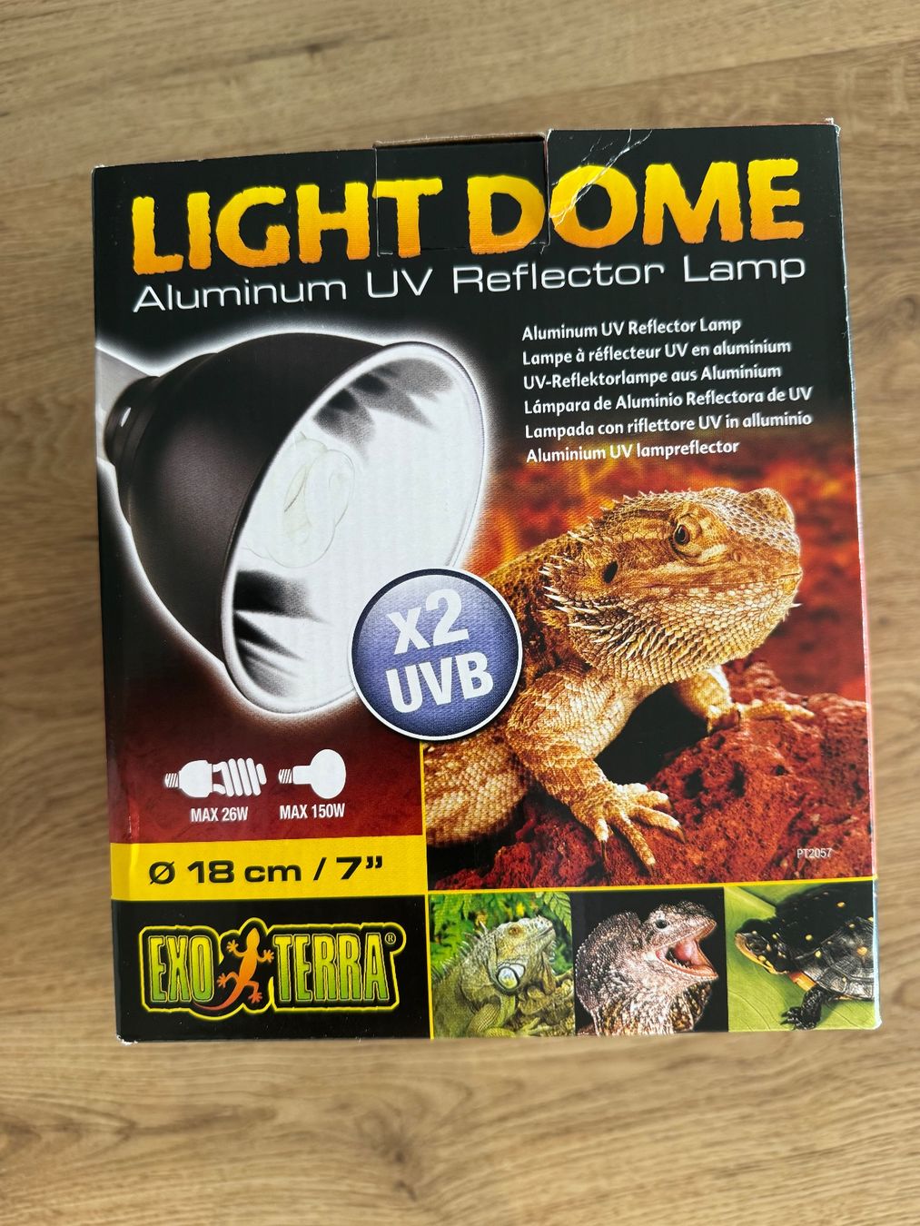 Exo terra Lampade: Exo Terra Light Dome Lampe Durchmesser 18 cm – Nuovo e nell'imballaggio originale da Cham venduto da Rubt