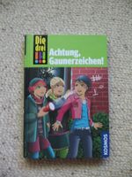Die drei !!! Achtung, Gaunerzeichen!