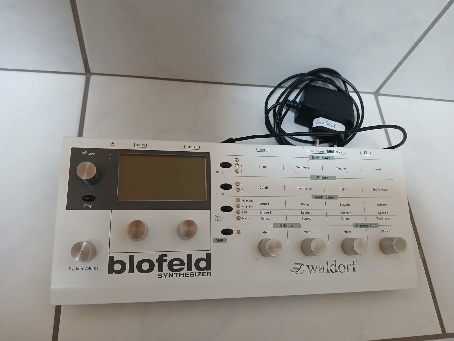 Musikinstrumente: Blofeld Synthesizer von Waldorf – Gebraucht aus Turbenthal von enjak 2