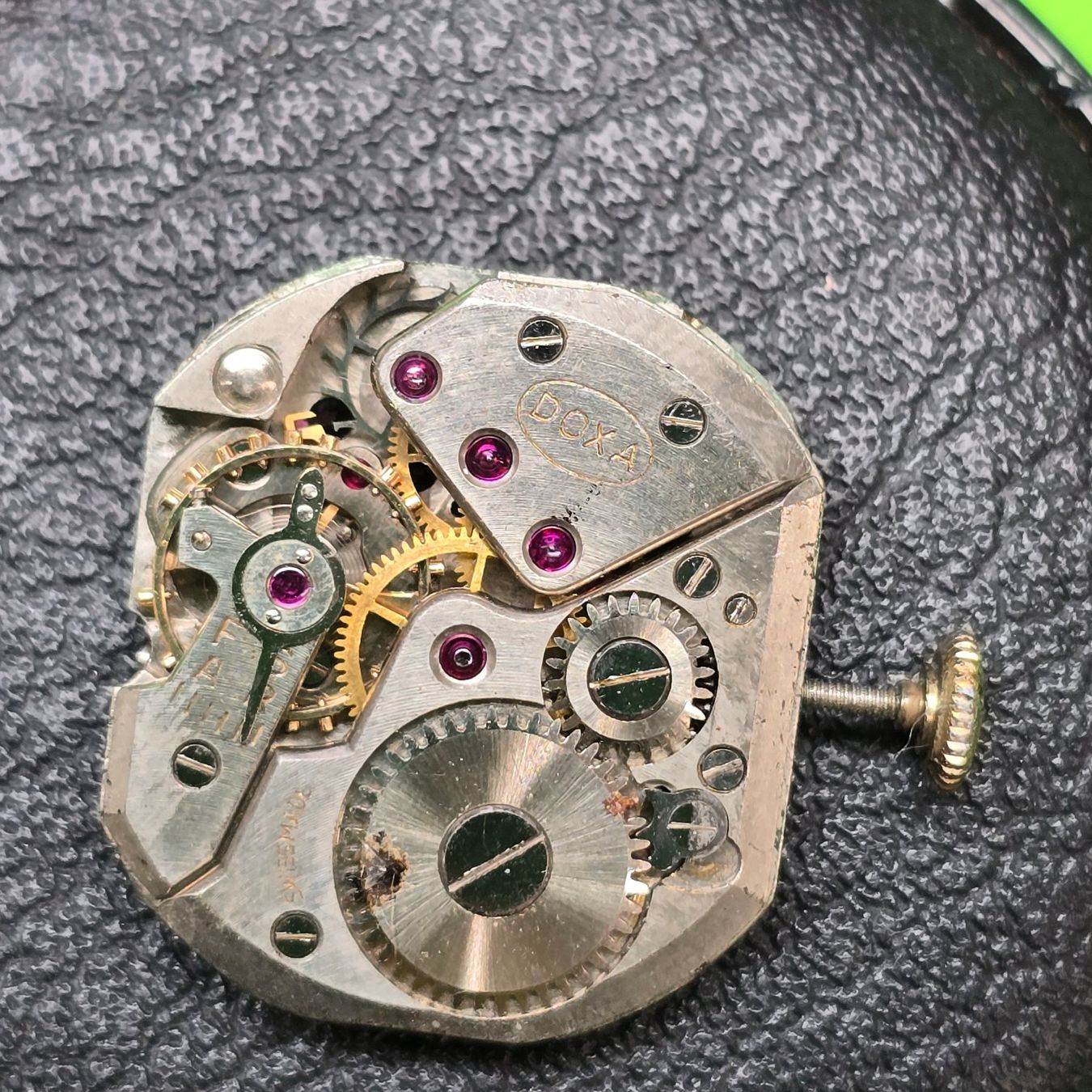 Doxa Orologi: Mouvement Doxa pour pièces – Usato da Tramelan venduto da Nirdan 2