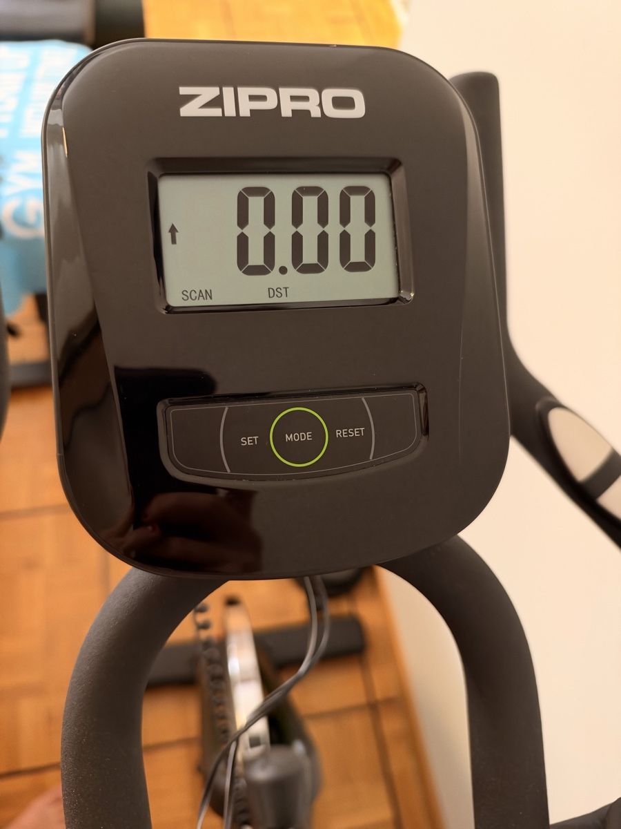 Velos: Vélo d’appartement – Gebraucht aus Genthod von Arlene 4