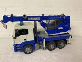 Bruder Kranwagen TeleCrane TC 6500 mit Zubehör
