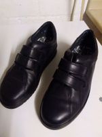 NEUE leichte m.Klettver. Herren Loofers Gr.8 (41/42 für 22.-