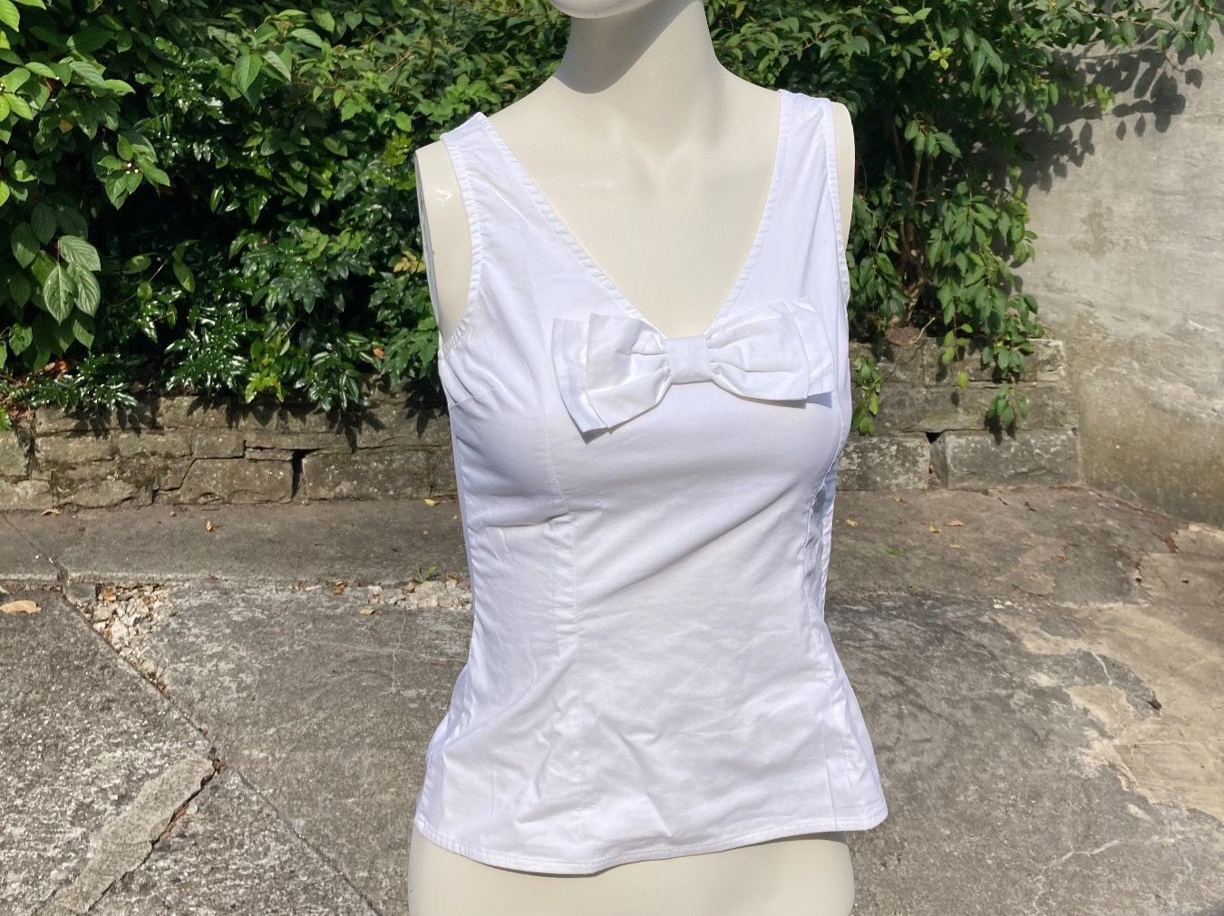 H&M Top: Top mit Schleife – Usato da Uster venduto da Kalici1