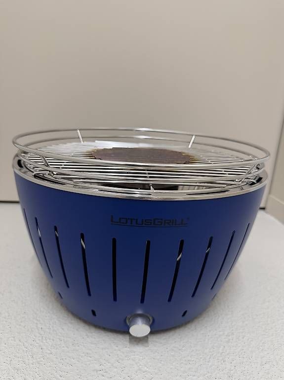 Griglie: Lotus Grill Original Blau – Usato da Bern venduto da schwarzwurzle 1
