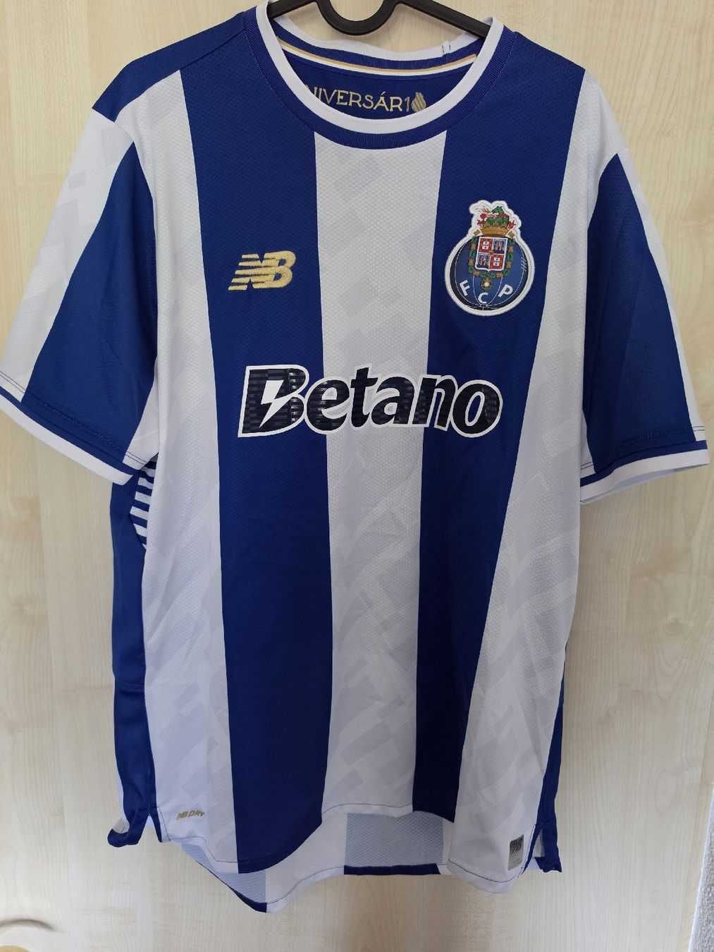 Leibchen & Hosen: FC Porto Trikot L  – Gebraucht aus Diepoldsau von To_Rapid95