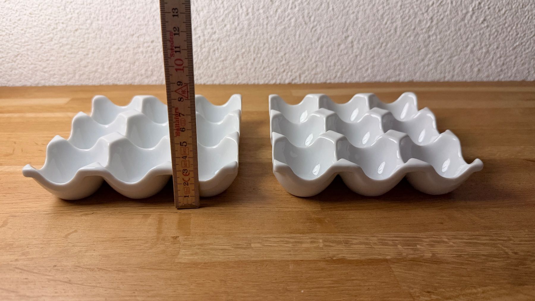 Altre Stoviglie: Geschirr - 2x Eierhalter Eierbecher Ostern Keramik weiss – Usato da Winterthur venduto da Secondhand-Family 4