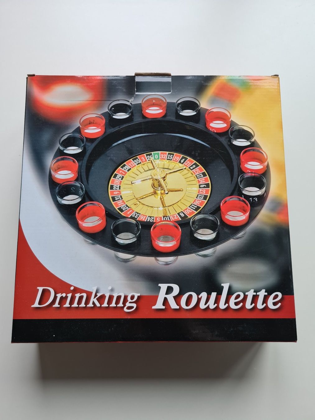 Jeux: Trinkspiel- drinking roulette – D'occasion à Schaffhausen par sabrina915