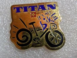 Ansteckpin 264: Titan Bike