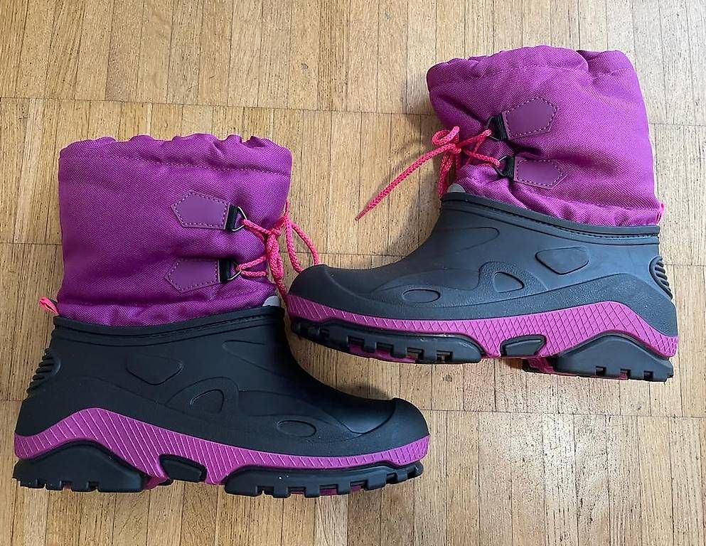 Schuhe für Mädchen: Winterstiefel Grösse 37 – Gebraucht aus Zürich von giovannisp
