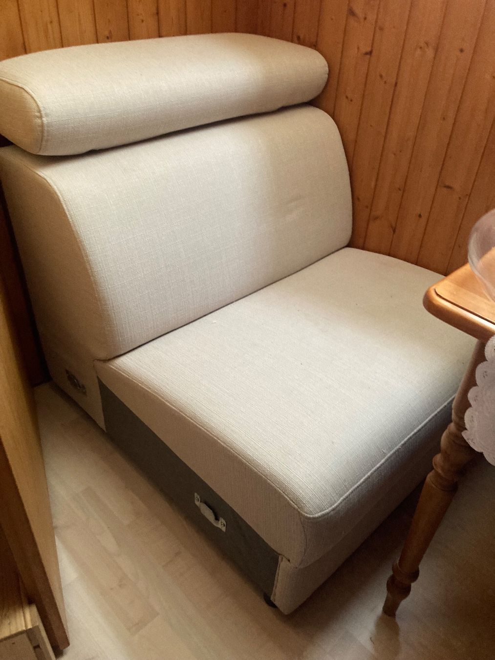 Divani: Sofa beige 215x 165x 42cm – Usato da mirchel venduto da lire69 4