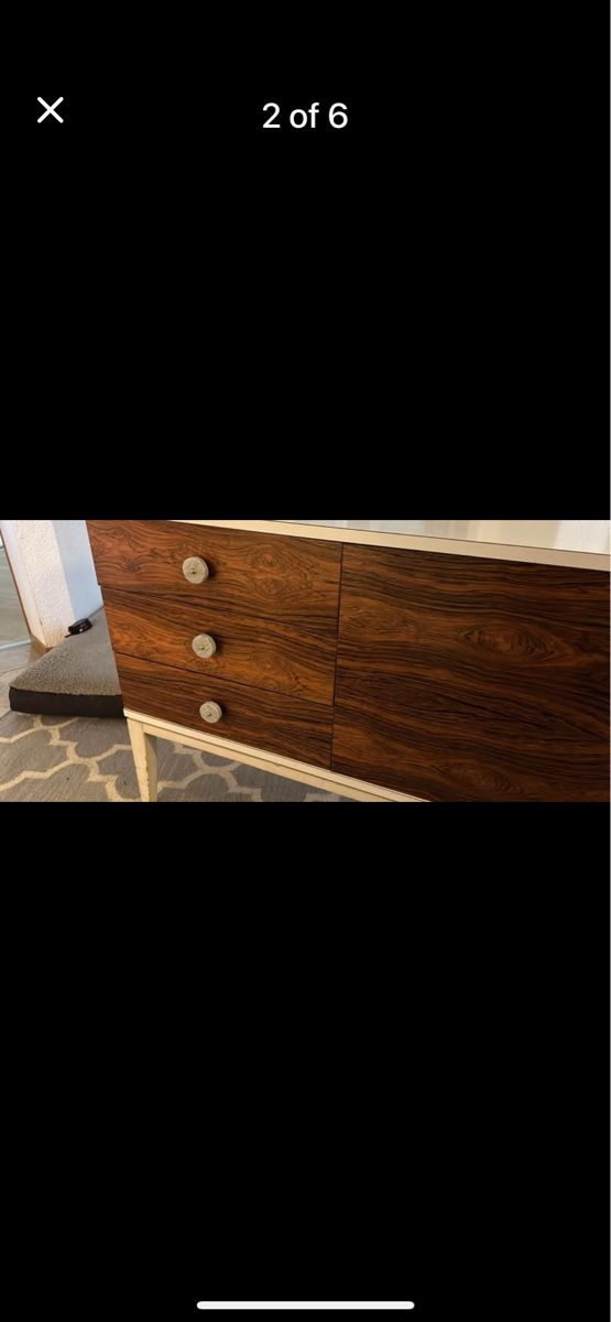 Mobili TV: Mid-Century Modern Sideboard, Great Storage! – Usato da Wädenswil venduto da lucy-ethel 1