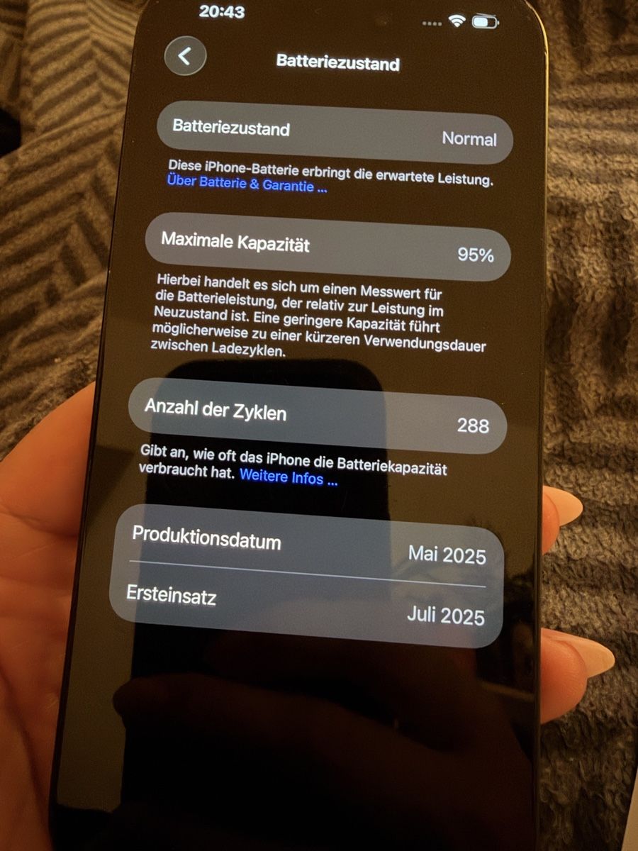 Apple Telefoni cellulari / Smartphones: Apple Iphone 16 128GB black  – Usato da Basel venduto da steffiz01 5