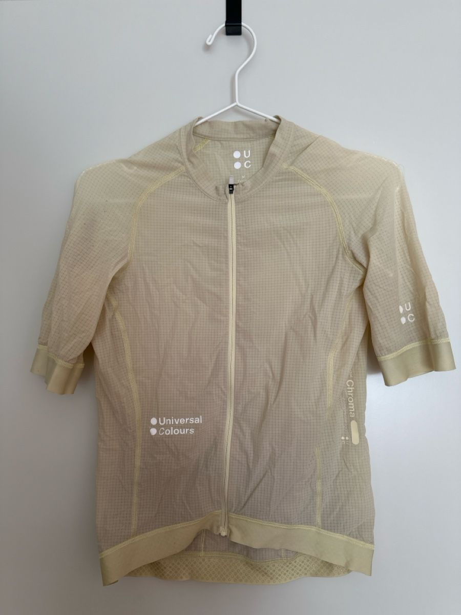 Canottiere & Pantaloni: Universal Colour Jersey – Usato da Luzern venduto da LauraLynnMeier