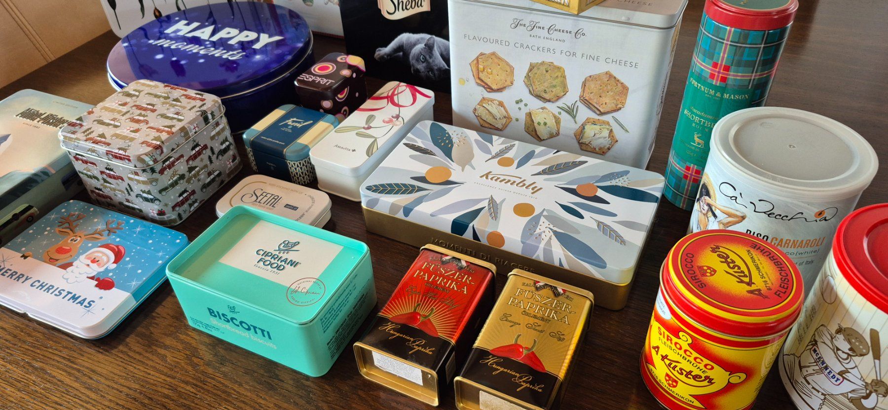 Toutes les décorations: Coole Blechdosen Sammlung – D'occasion à Eggersriet par Fredb 3