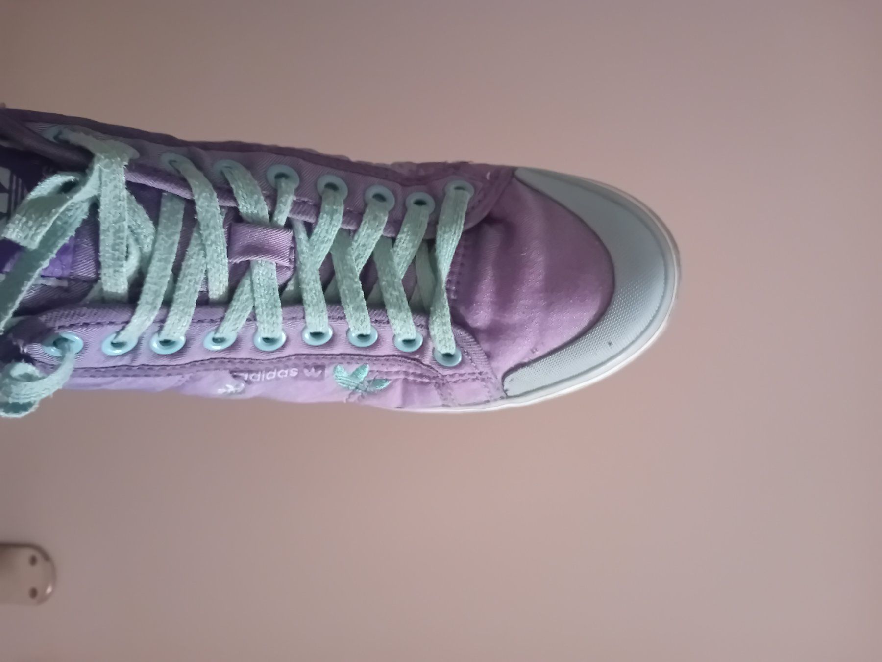 Adidas Scarpe da donna: Adidas Sneaker – Usato da Zürich venduto da DenjaM 1