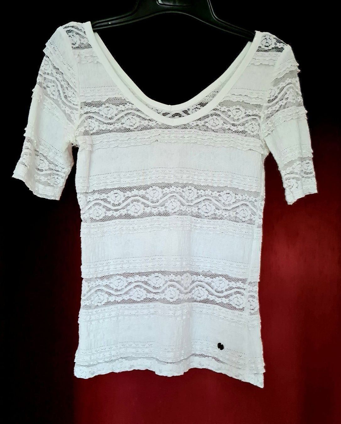 Top: Haut dentelle taille S – Usato da Thônex venduto da AneleManele