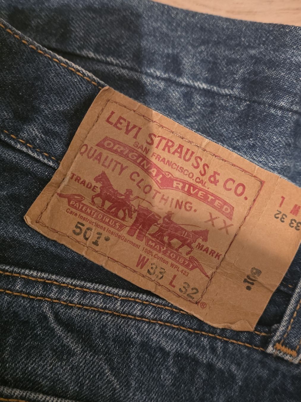 Jeans: Levis 501 33/32 – Gebraucht aus Niederhelfenschwil von whitestone_H 2