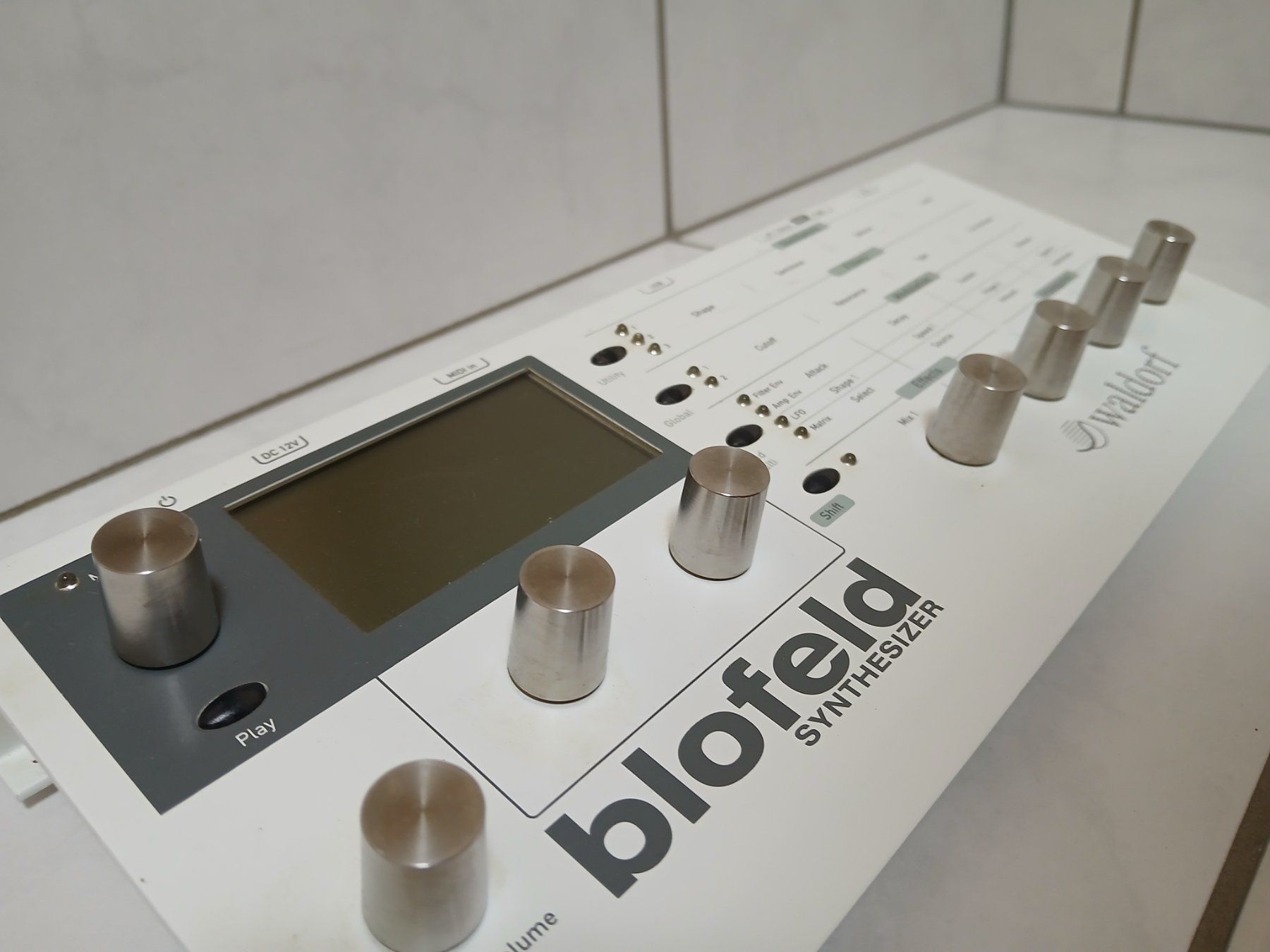 Musikinstrumente: Blofeld Synthesizer von Waldorf – Gebraucht aus Turbenthal von enjak