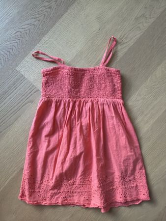 Calzedonia Strand Kleid Koralle Grösse 104  Mädchen Smocktop