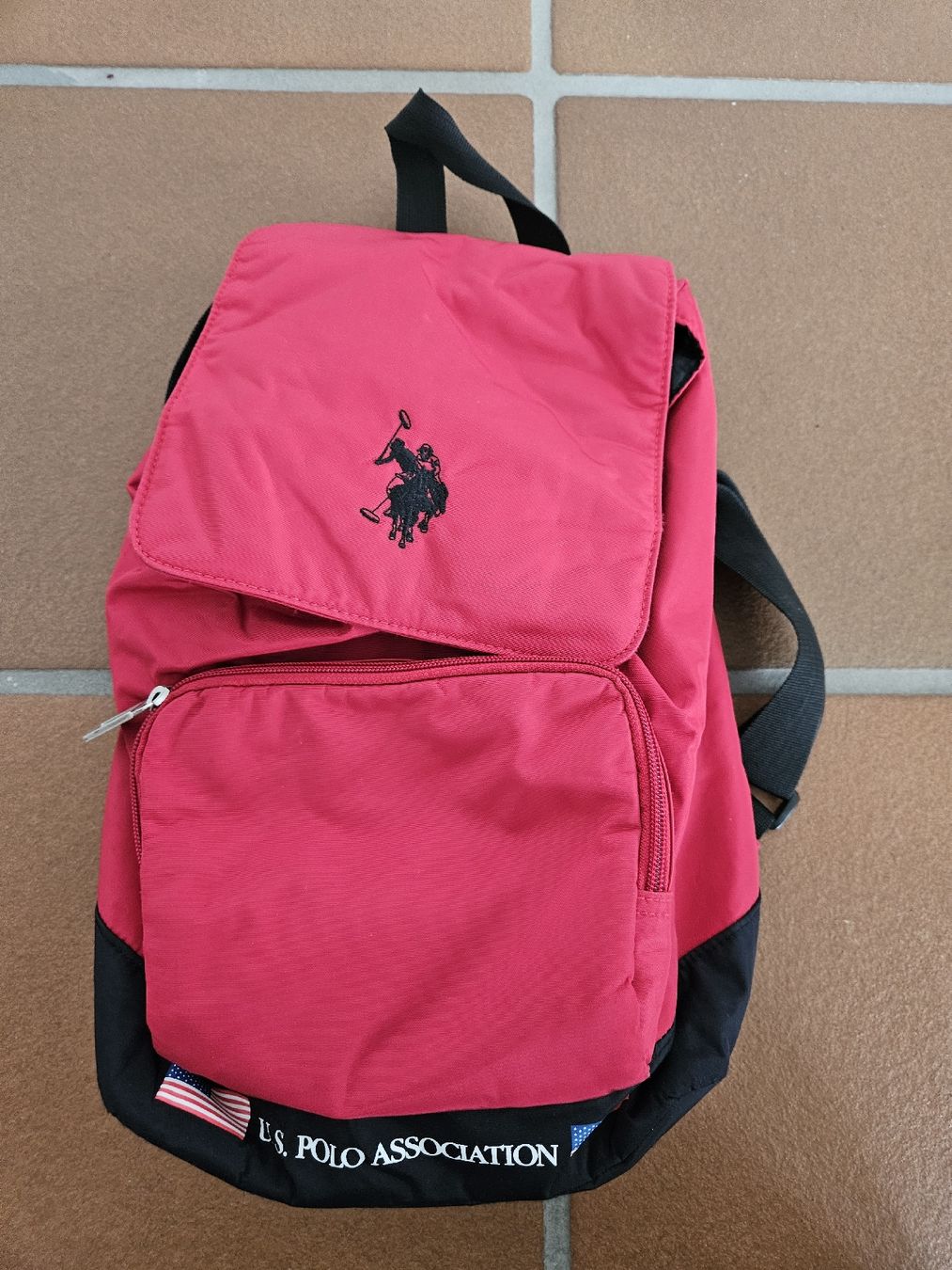 Zaini: US Polo Rucksack rot/schwarz, Retro Look – Usato da Eschenbach SG venduto da MarThu