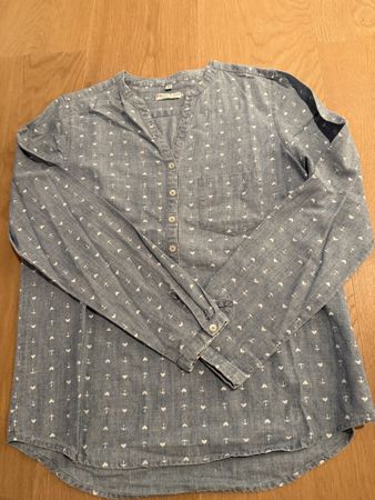 Schöne Bluse mit Ankerprint, Grösse 38, Top Zustand!