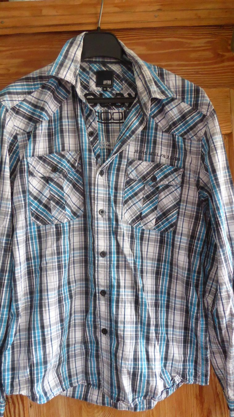 Hemden: Herren Langarm Hemd JACK&JONES Gr M – Gebraucht aus Sargans von Benziner
