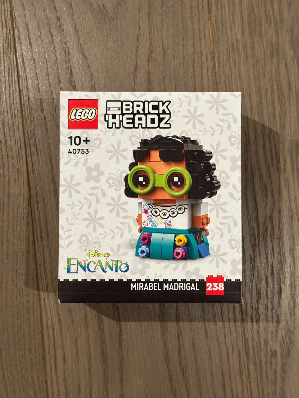 Lego Baukästen: LEGO Brickheadz 40753 - Mirabel Madrigal – Neu und originalverpackt aus Immensee von Baba0228