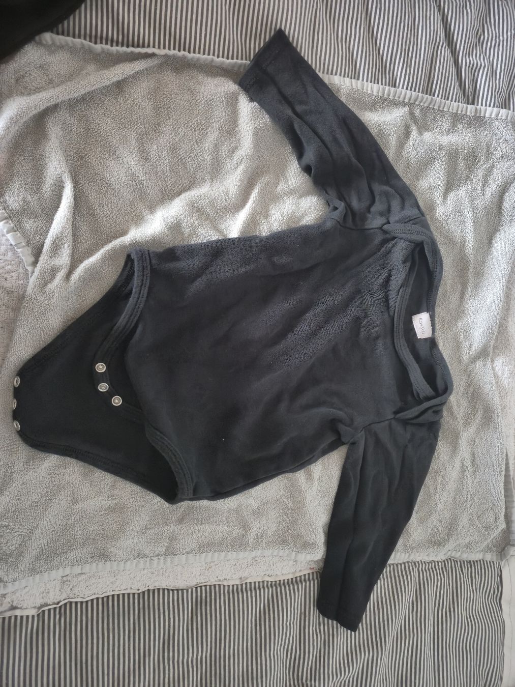 Biancheria intima: Babybody Grösse 18-24Mt – Usato da Leuggern venduto da MonaM90