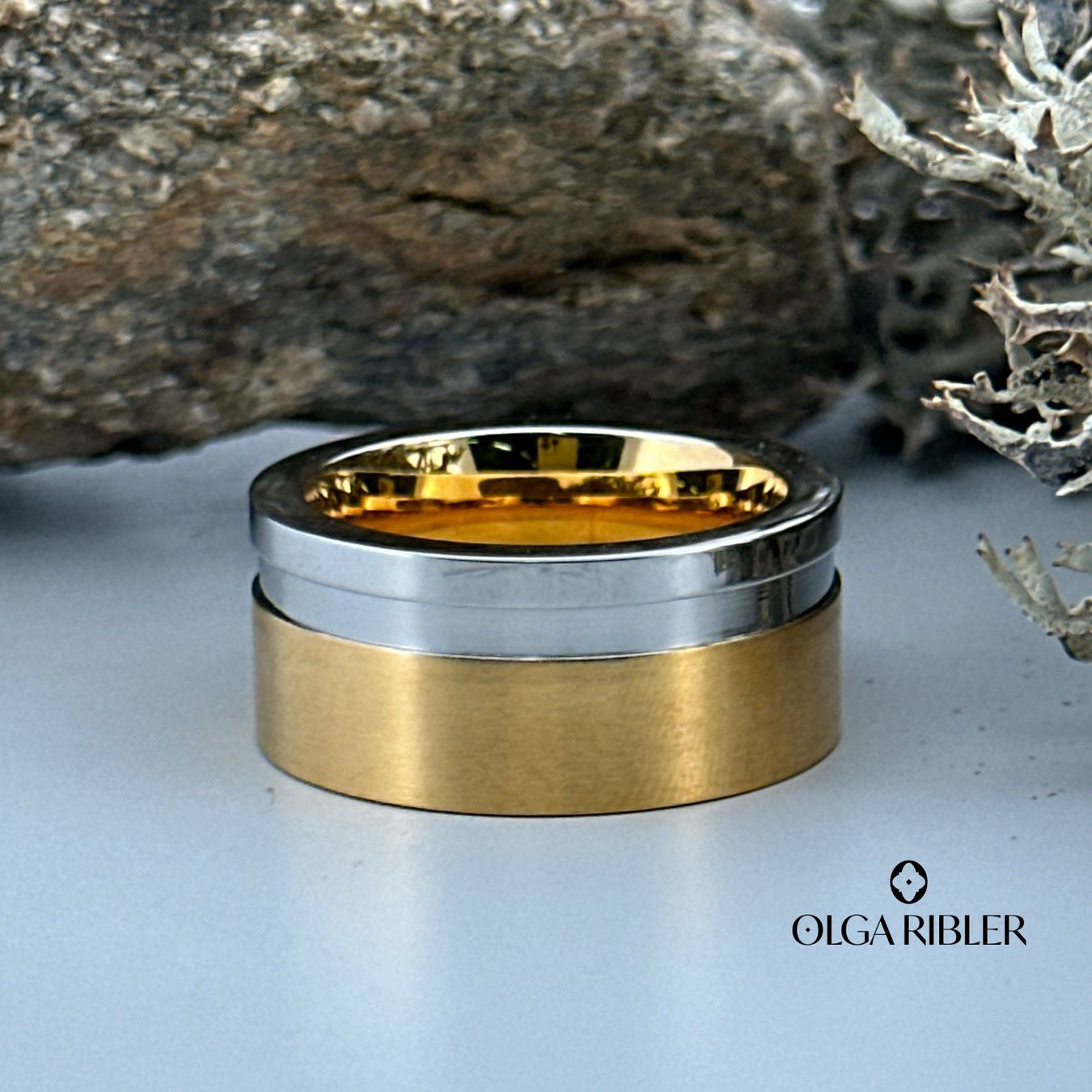 Olga Ribler Anelli: Edelstahl 11 mm Ring bi-color Grösse 59 – Nuovo (secondo la descrizione) da Luzern venduto da Schmuckoutlet 7