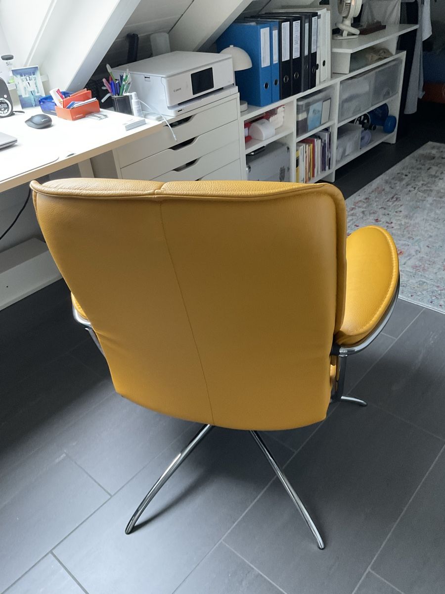 Stressless Poltrone: Stressles Einzel- Drehsessel ( Fauteuil ) – Usato da Goldach venduto da Goldacher1 3
