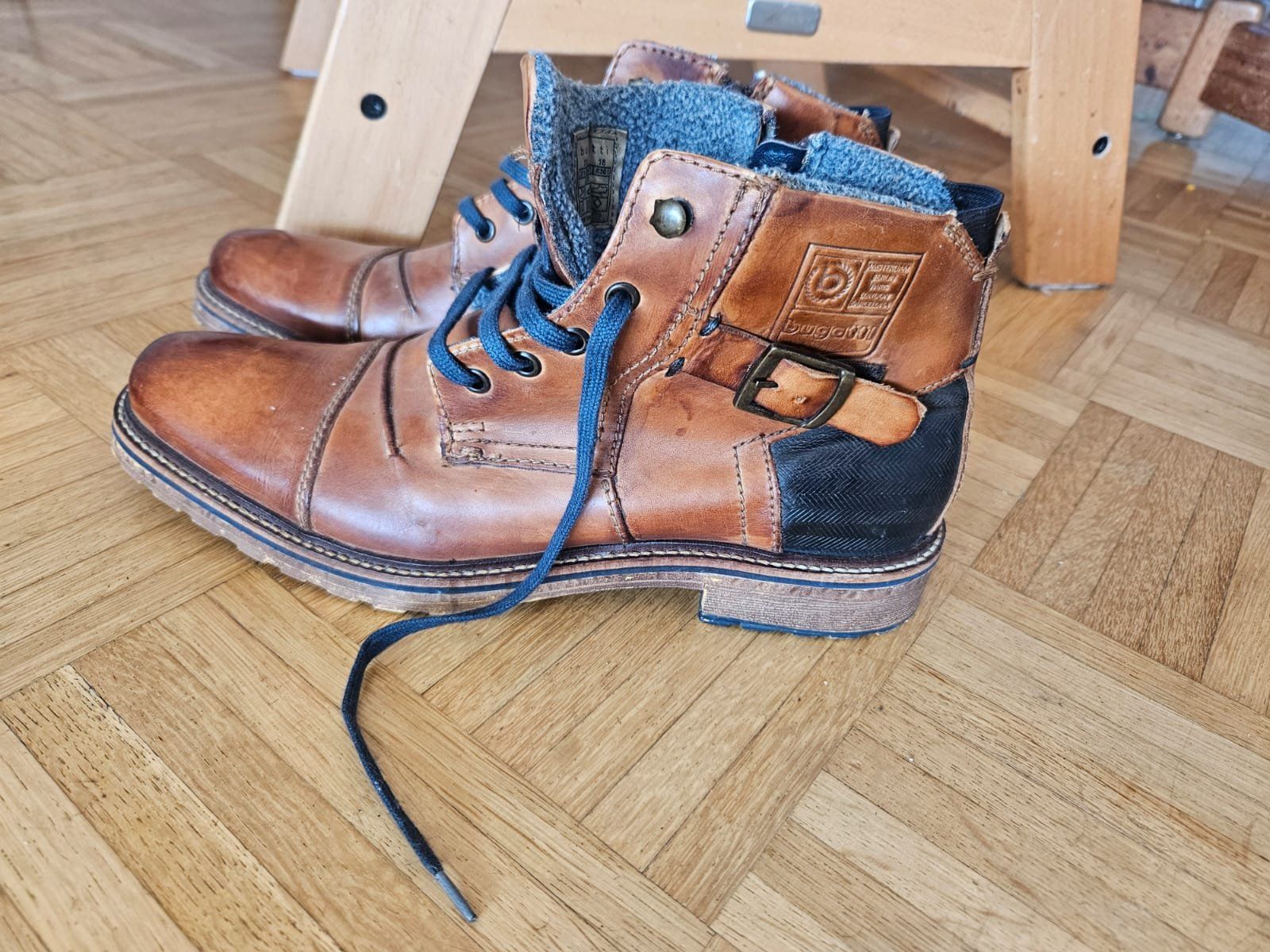 Bugatti Scarpe da uomo: Herren Bugatti Lederschuhe – Usato da Zollikofen venduto da cherics 2