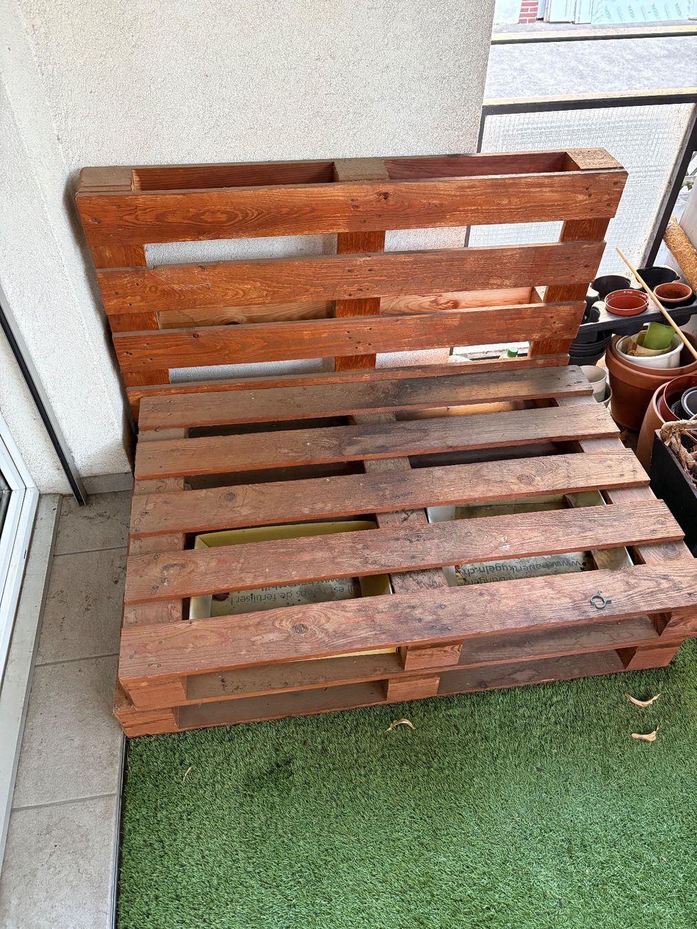 Paletten: Holzpaletten kostenlos – Gebraucht aus Basel von pjorba1