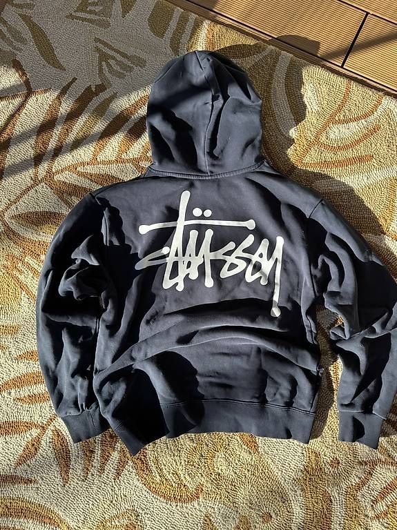Pullover & Sweatshirts: Stüssy  Pull bleu marine  S – Gebraucht aus Fully von Luca_J.F. 1