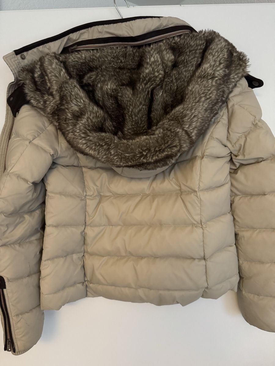 Esprit Giacche: Esprit Winterjacke, beige, Grösse 38 – Usato da Arth venduto da BaMe84 1