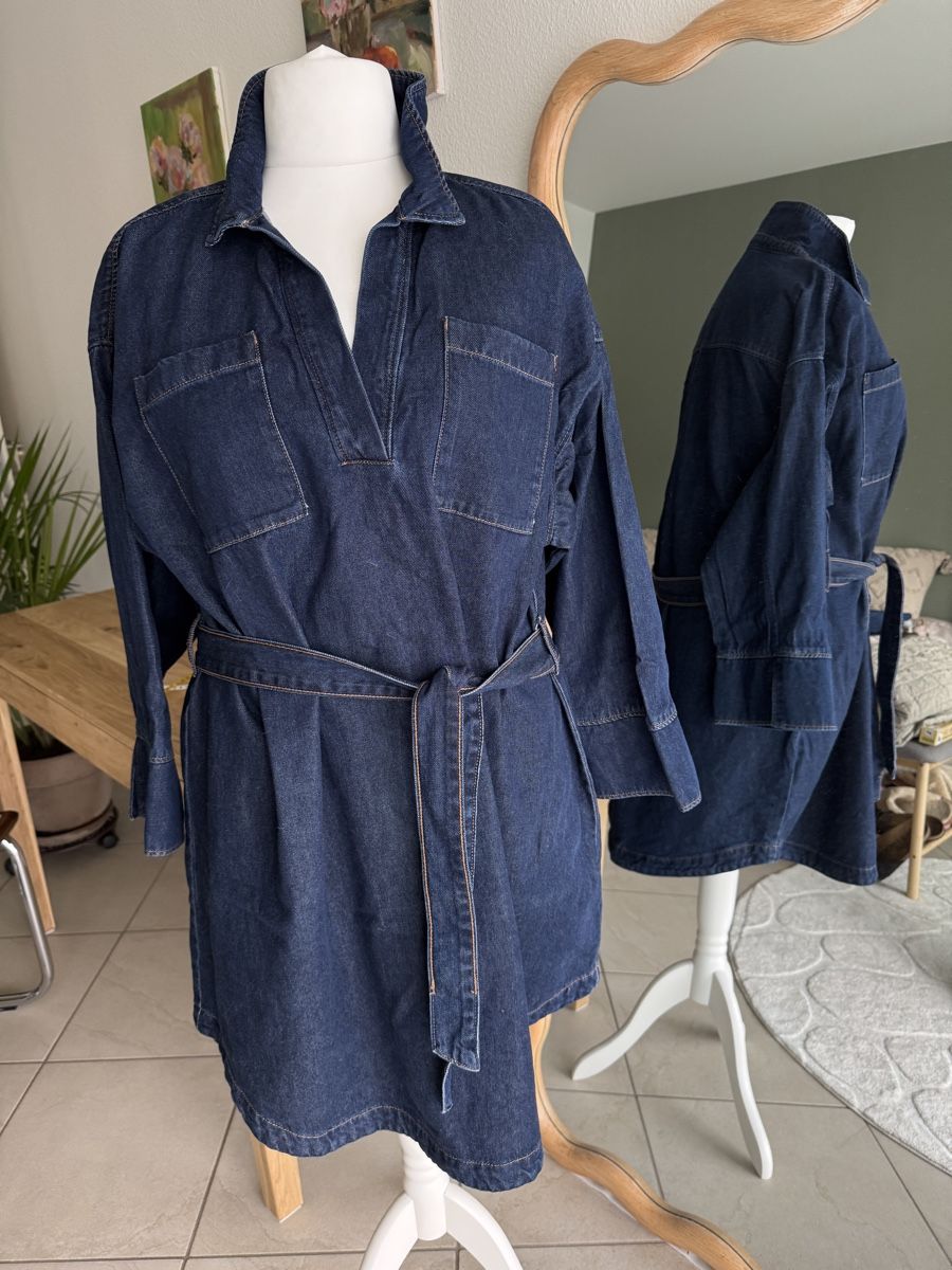 C&A Kleider: Jeans Kleid – Neu (gemäss Beschreibung) aus Muttenz von einfach-schoen