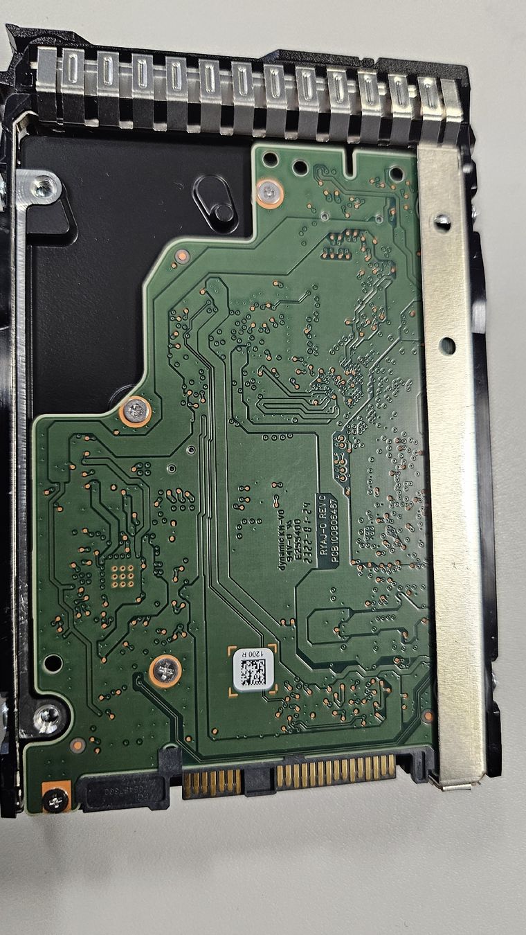 Hewlett Packard Disques durs: Server HPE Festplatte, 600GB 2.5" – Neuf (Voir description) à Weggis par CEDAEL 2