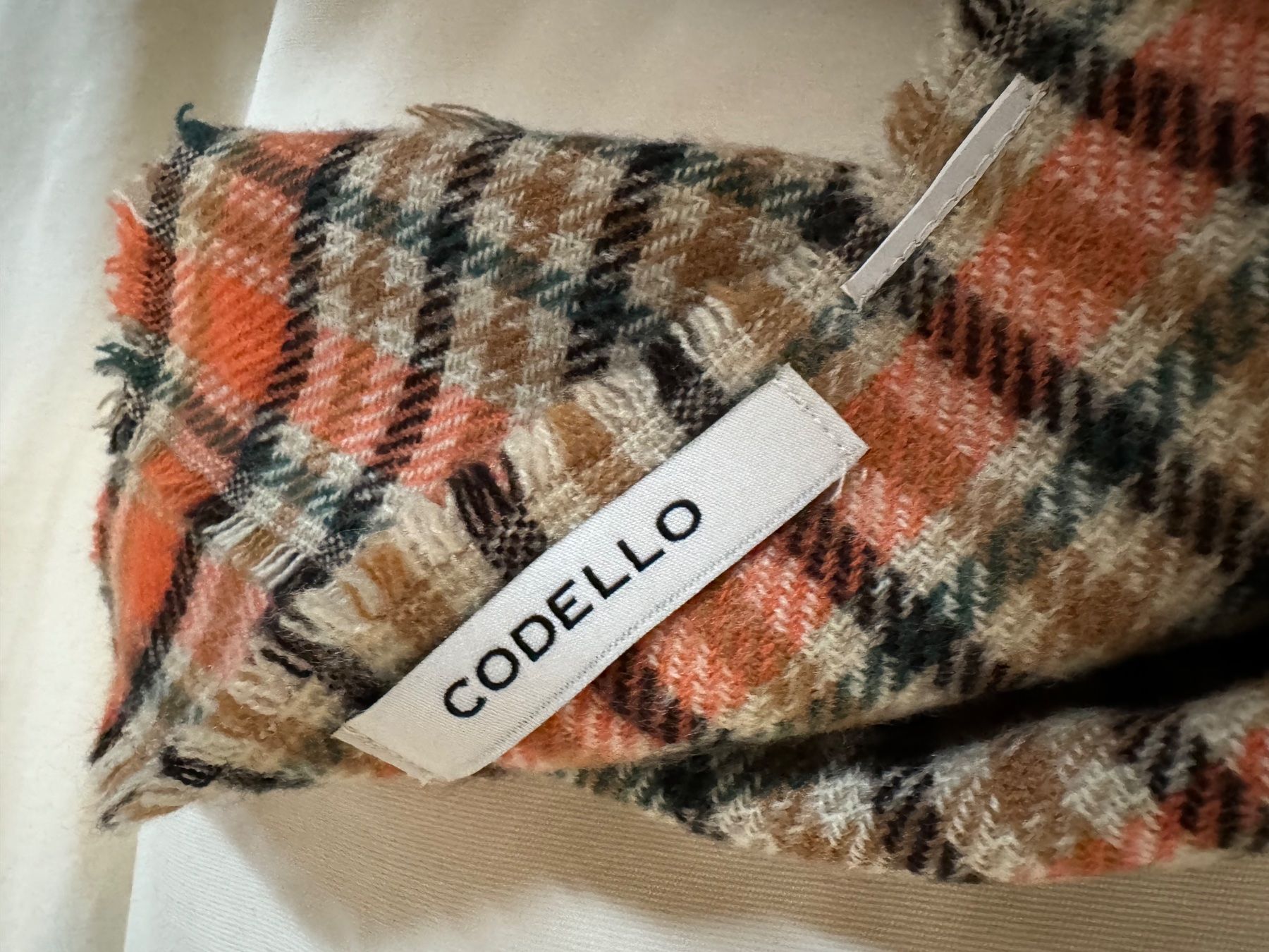 Codello Foulard & Sciarpe: Schal Codello kariert, neuwertig, sehr weich – Nuovo (secondo la descrizione) da Zürich venduto da syl78