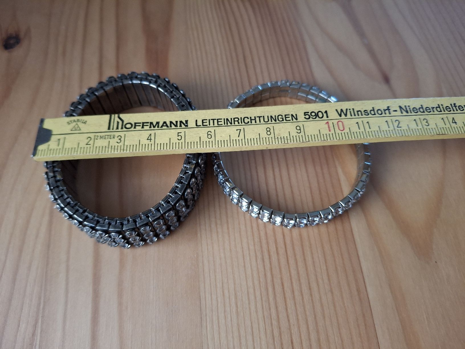 Bracciali & Braccialetti: Vintage Modeschmuck - zwei Strass-Armbänder – Usato da Zürich venduto da wildflower26 3