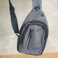 🐸  PRAKTISCHE UNISEX SLING BAG CROSSBODY BAUCHTASCHE