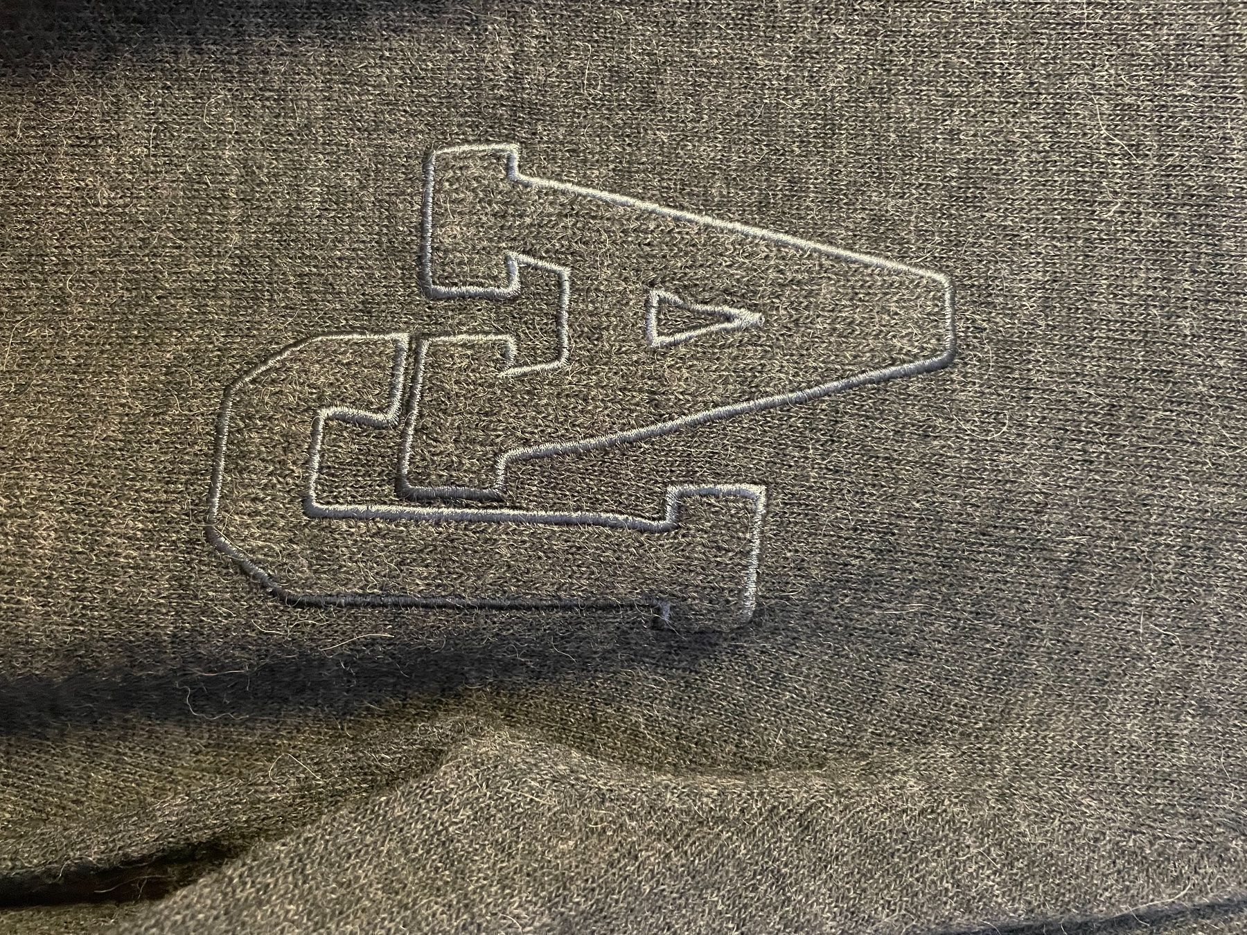Armani Pulls & Sweat-shirts: Armani – D'occasion à Winterthur par AJ2323 1