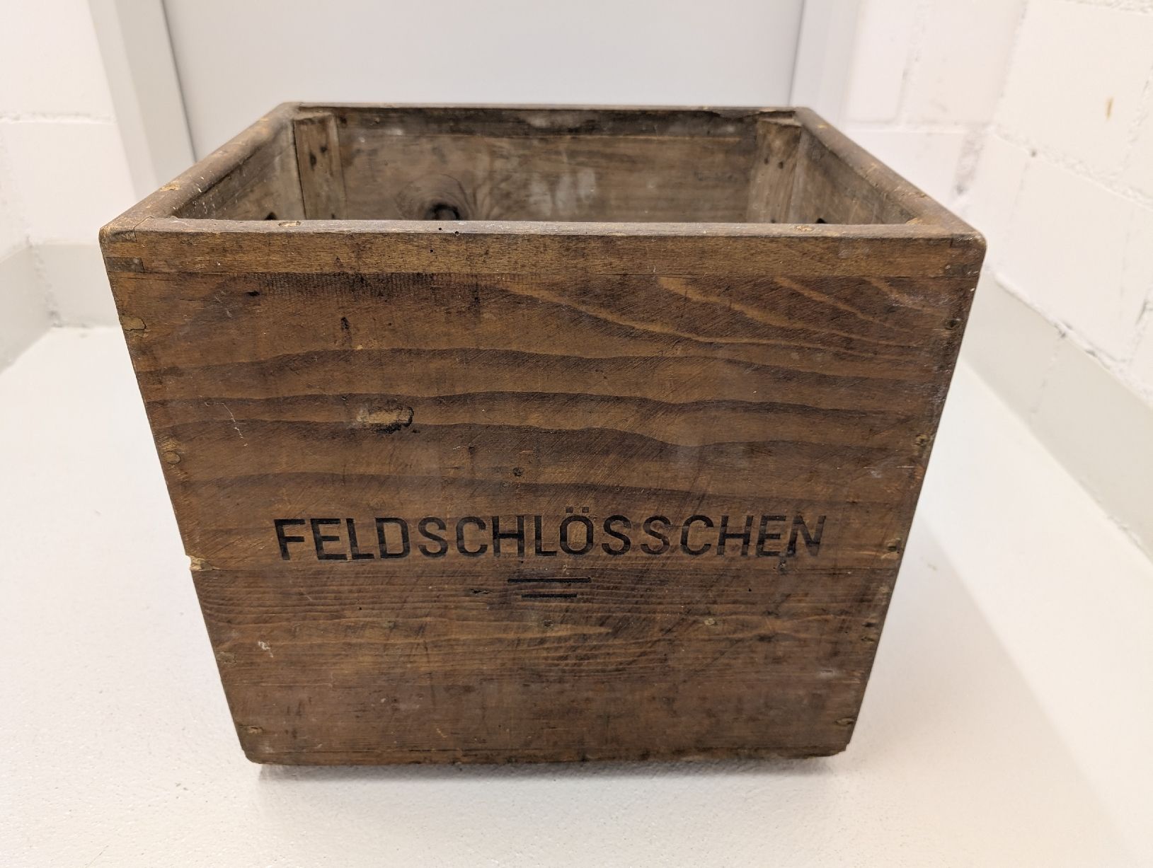 Wein- & Bierkisten: Feldschlösschen bier kiste – Gebraucht aus Altendorf von chrapo