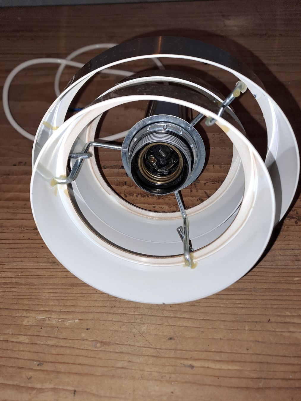 Lampes: LEUCHTE UM 1970 – D'occasion à Gebenstorf par suroh 1