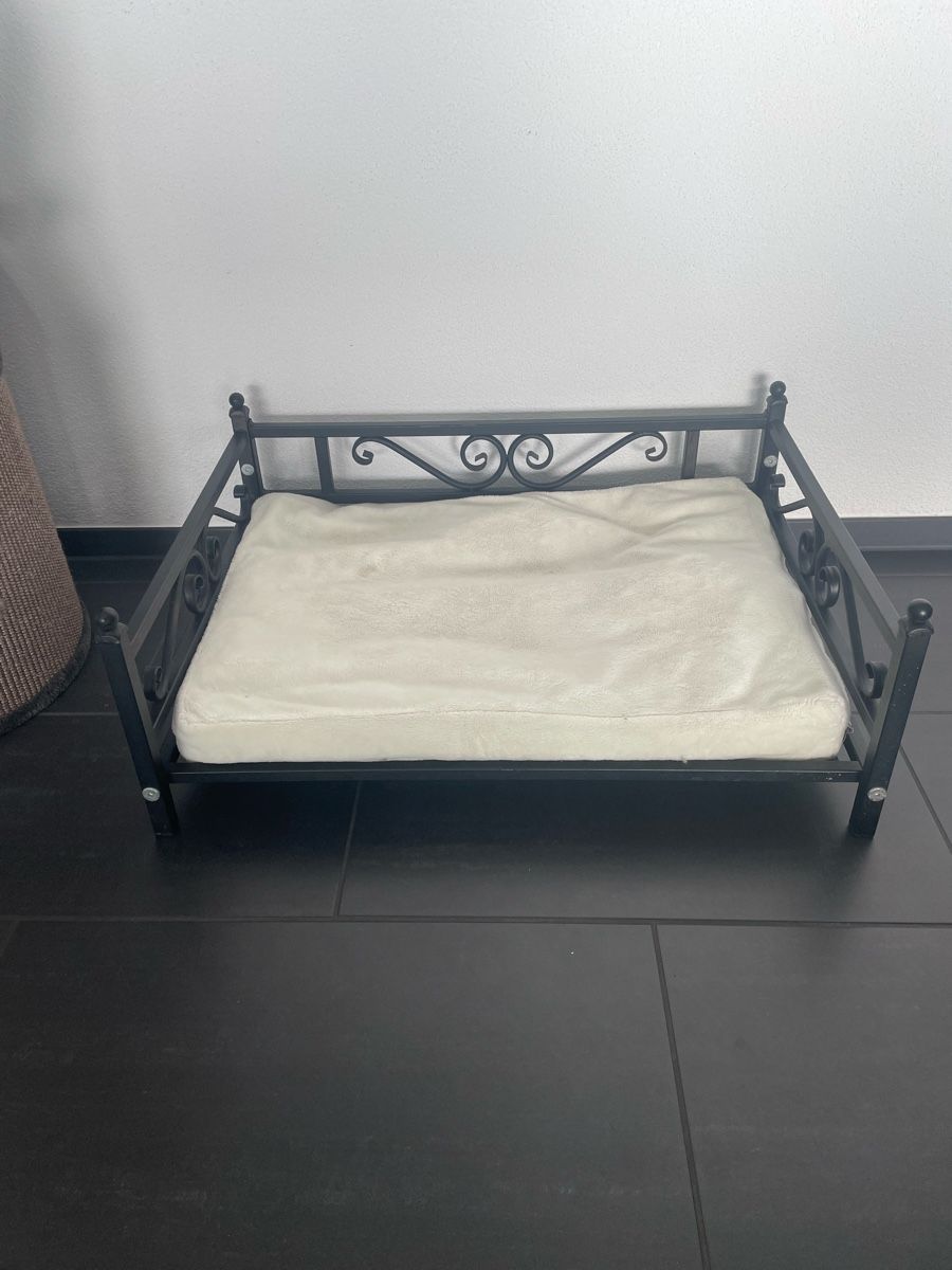 Cucce & Letti: Katzen-/Hundebett – Nuovo (secondo la descrizione) da Kriens venduto da eyka 1