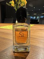 Giorgio Armani Si Eau de Parfum 50 ml ca. 35–40 ml