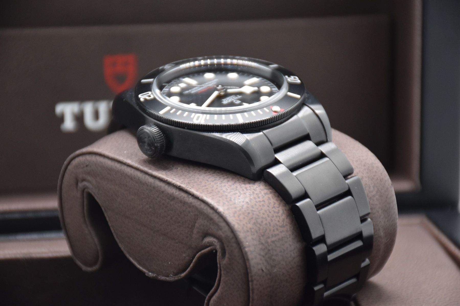 Tudor Orologi: Tudor Black Bay Dark Ref. 79230DK, Full-Set – Usato da Zug venduto da eMDi_Collection 7