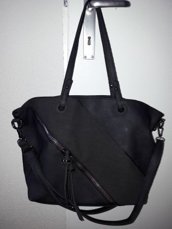 Handtasche