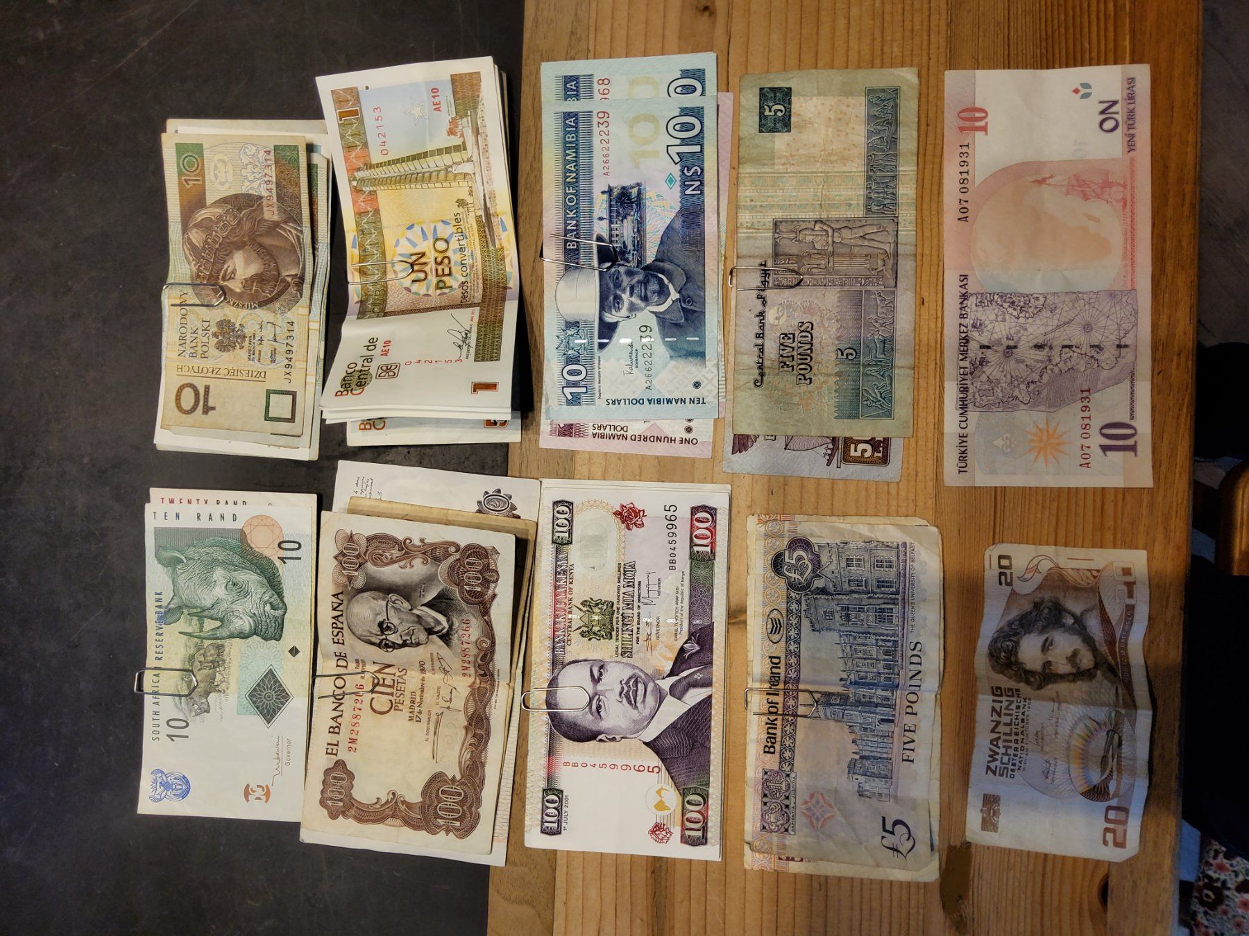 Banconote: Banknoten – Nuovo e nell'imballaggio originale da Engelberg venduto da rib_w8wj 1